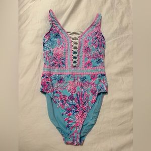 Lilly Pulitzer Swim NWT size 12!